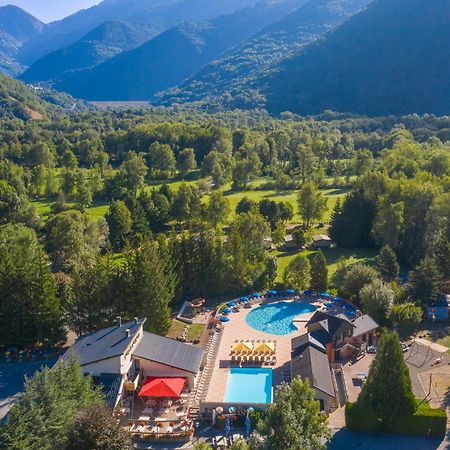 Camping Rcn Belledonne Le Bourg-dʼOisans Екстериор снимка