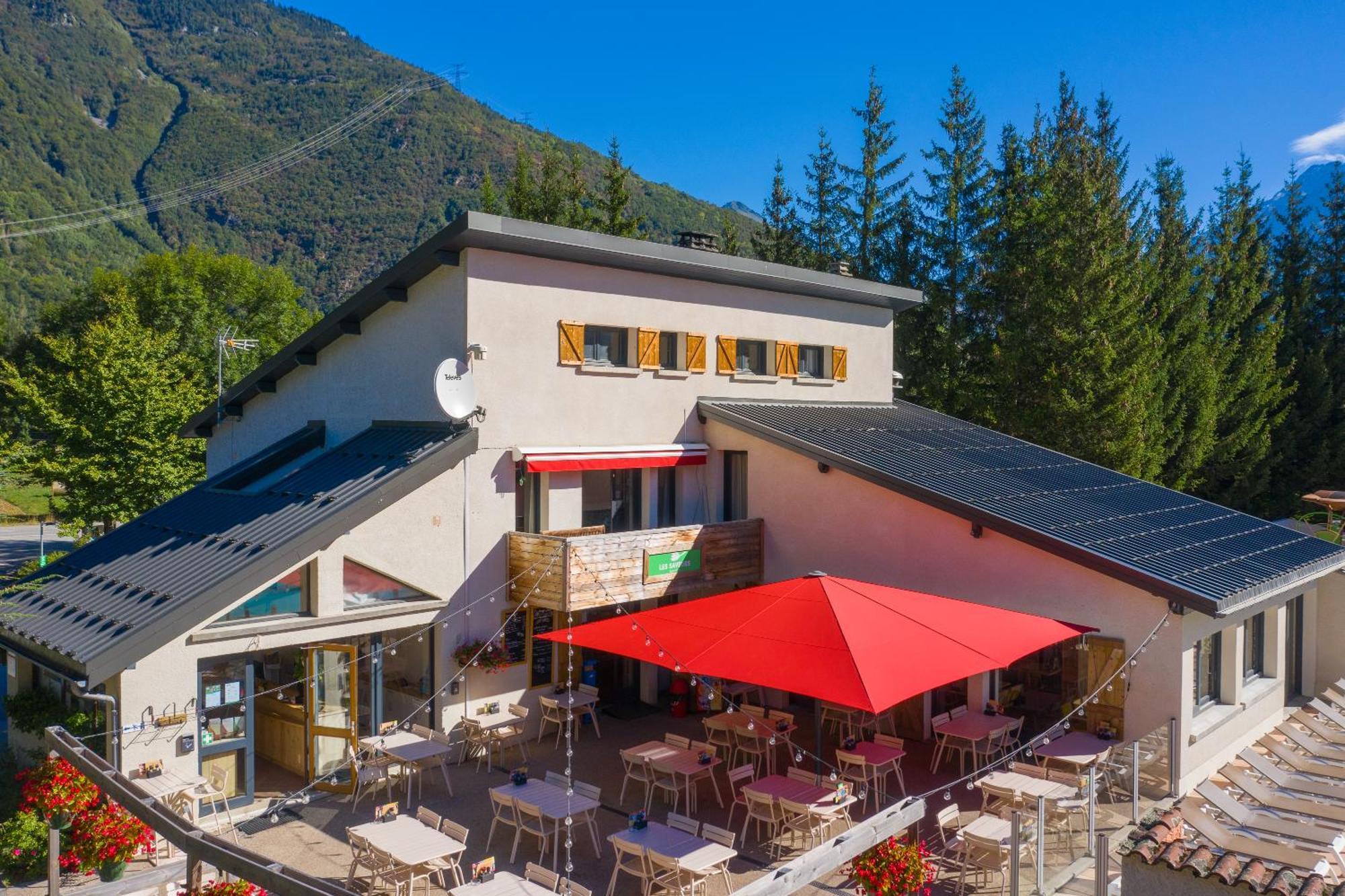 Camping Rcn Belledonne Le Bourg-dʼOisans Екстериор снимка